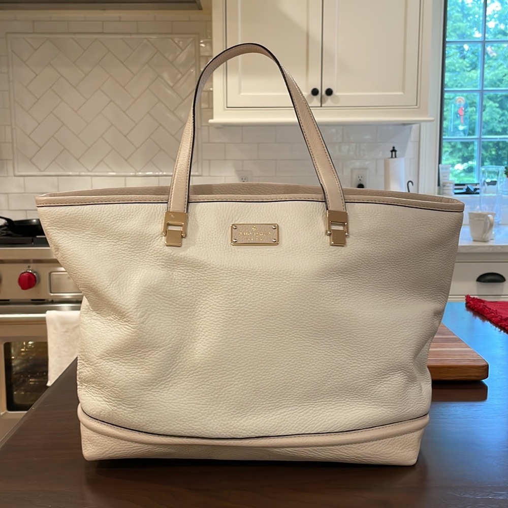 EUC Kate Spade Oliver Street Tote